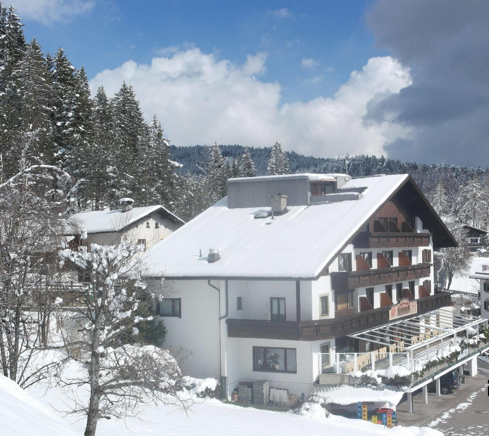 Hotel Habhof - Garni Мёзерн Экстерьер фото