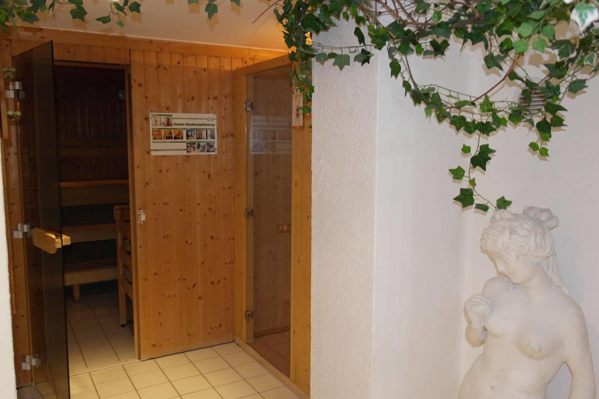 Hotel Habhof - Garni Мёзерн Экстерьер фото